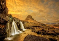 Educa Landschappen|1000-1499<De waterval Kirkjufellsfoss in IJsland - 1000 stukjes