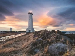 Ravensburger Landschappen|1500-1999<De vuurtoren van Akranes - Ijsland - puzzel van 1500 stukjes